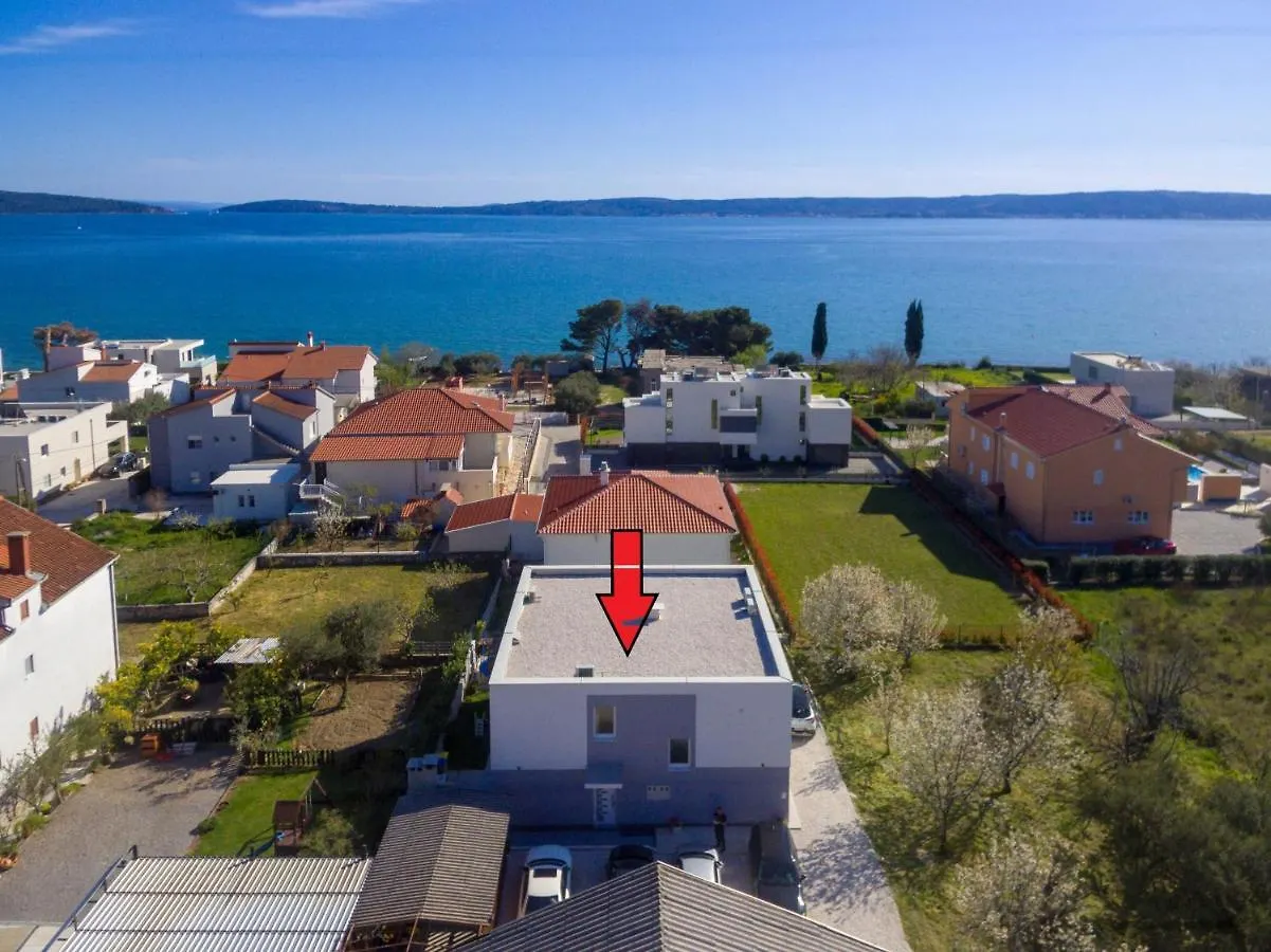 Luxury Apartment With Terrace Castel Kastela